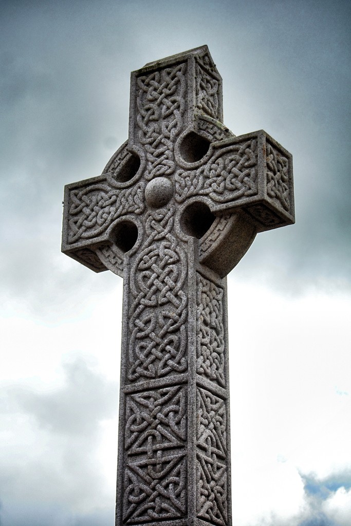 Celtic Cross by swillinbillyflynn
