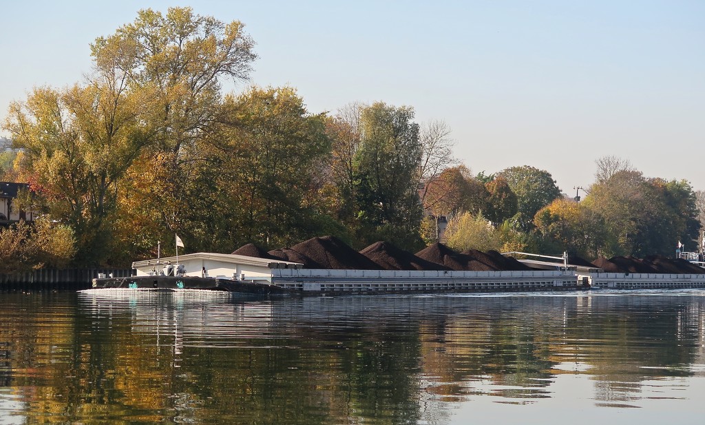 Barges on the Seine by jamibann