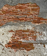 27th Oct 2015 - crumbling wall