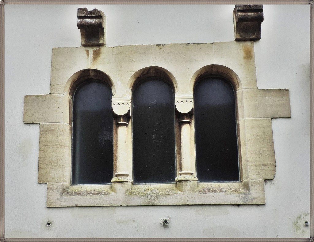 Three Wee Windows. by ladymagpie