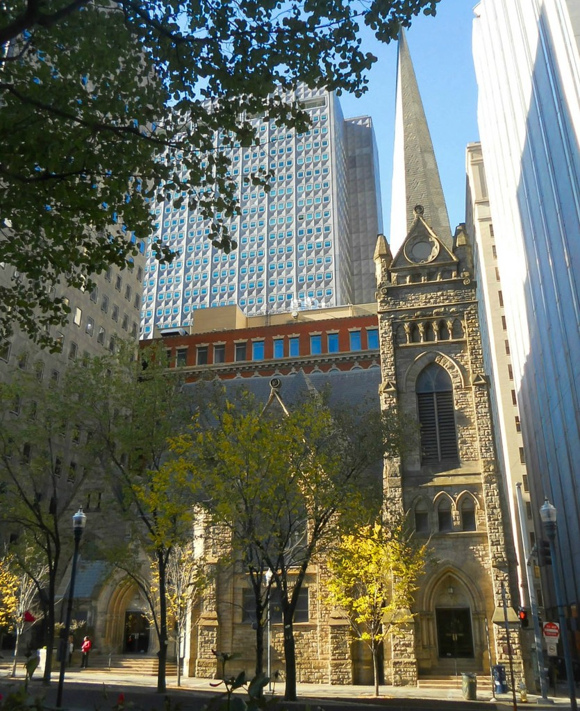 Church in downtown Pittsburgh by mittens