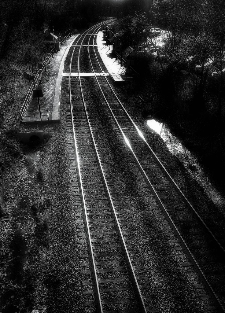 Empty Rails by sbolden