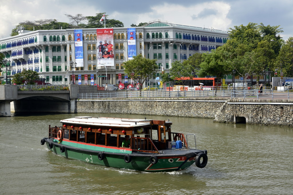 Bumboat on the Singapore River_DSC6631 by merrelyn