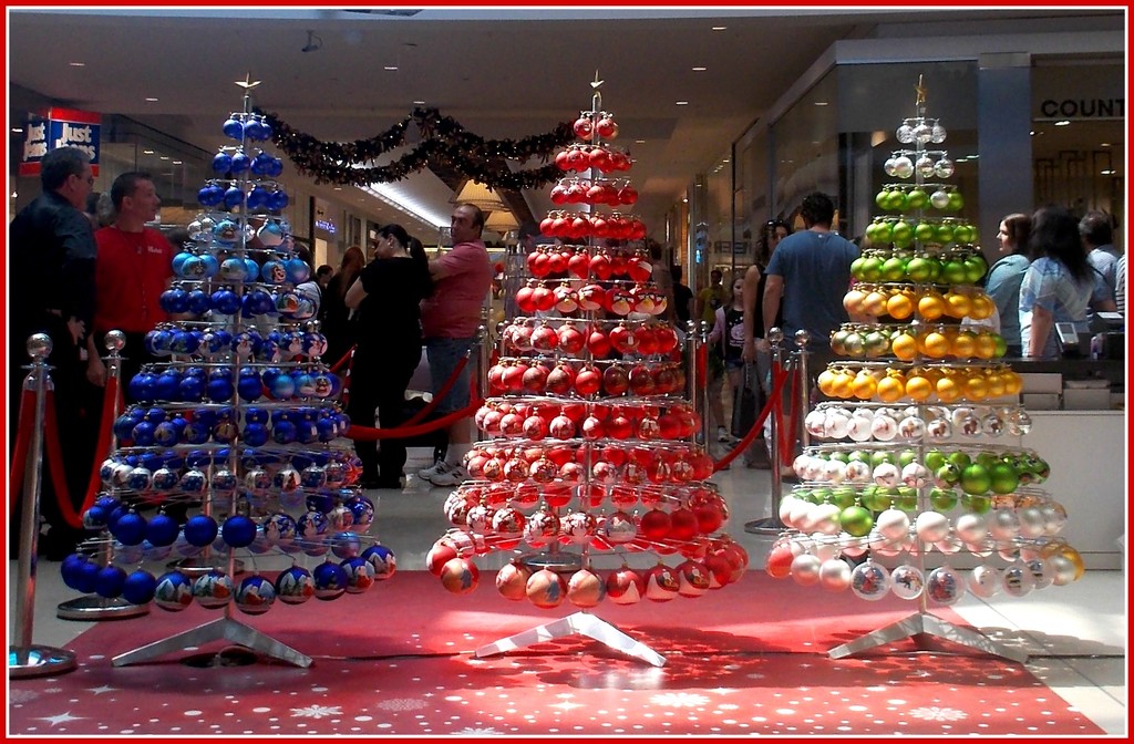 Bauble Trees by cruiser