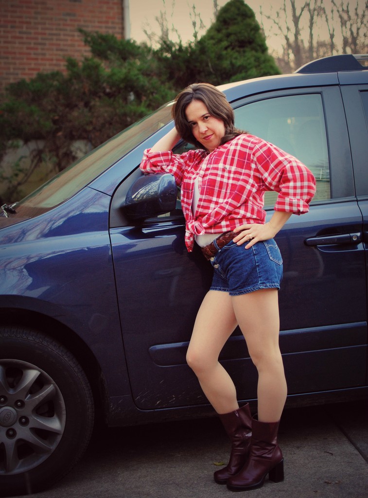 When Daisy Duke Grew Up and Drove a Mom Van by alophoto