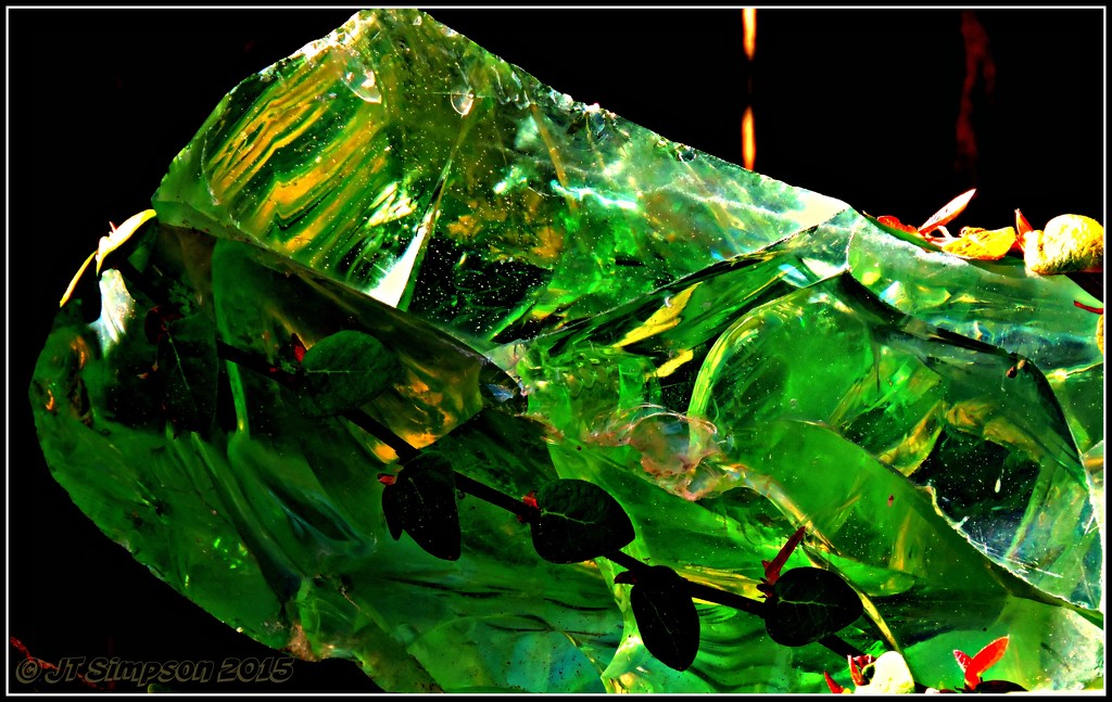 Fluorite and Vine... by soylentgreenpics
