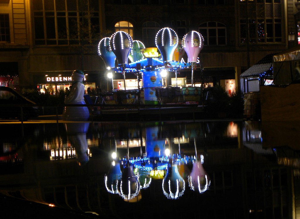 Reflections on a Roundabout by oldjosh