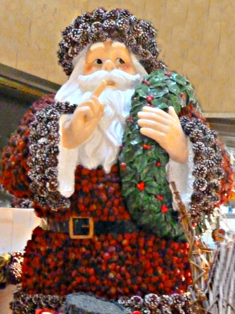 Santa's Wreath. by wendyfrost