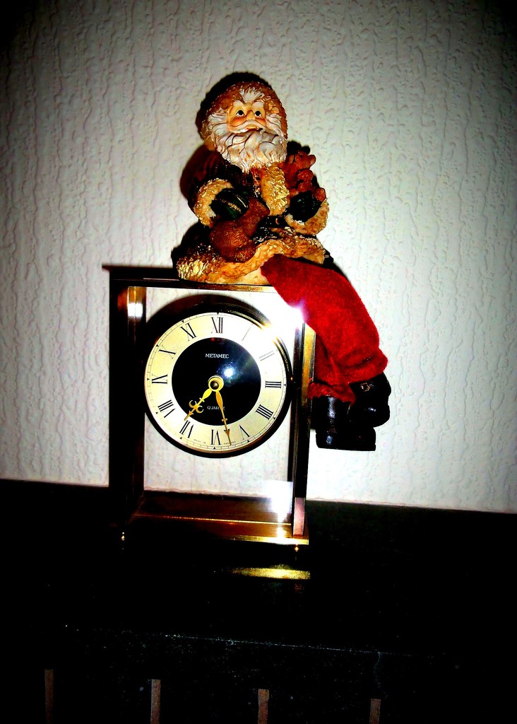 Santa has arrived ! by beryl