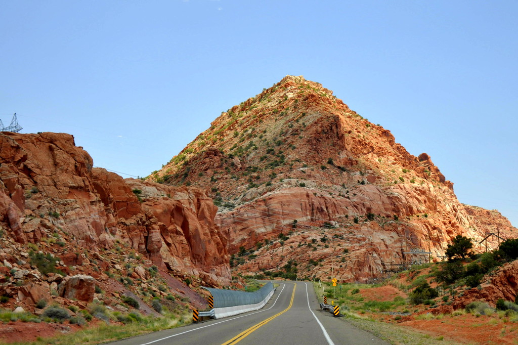 On The Road to Lake Powell by stownsend