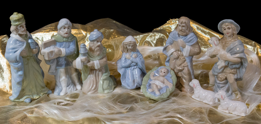 Nativity day 13 by lindasees
