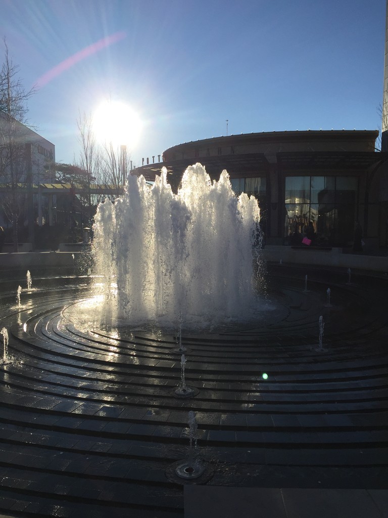 Fountain by kchuk