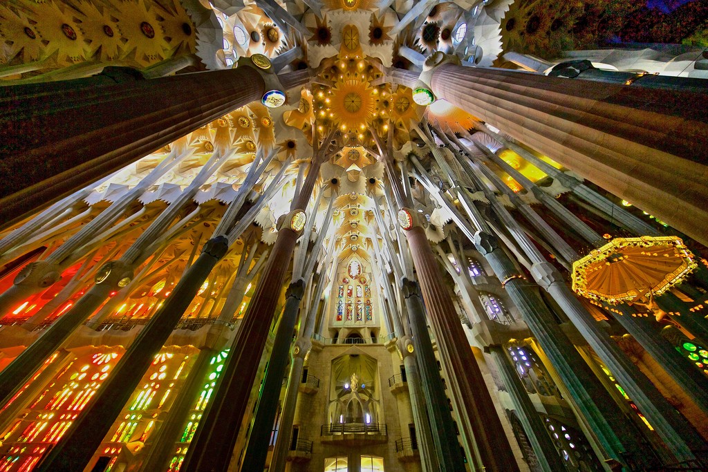 Sagrada Familia Entrance by jyokota