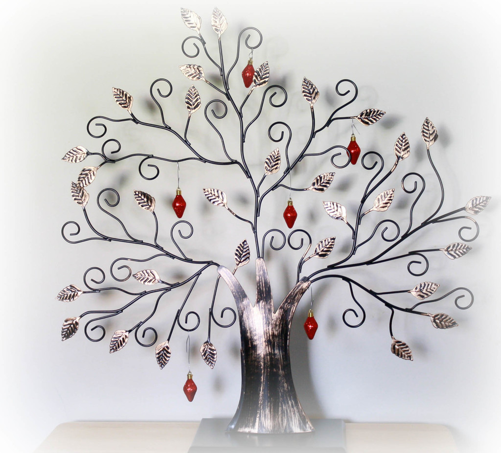 Festive tree by mittens