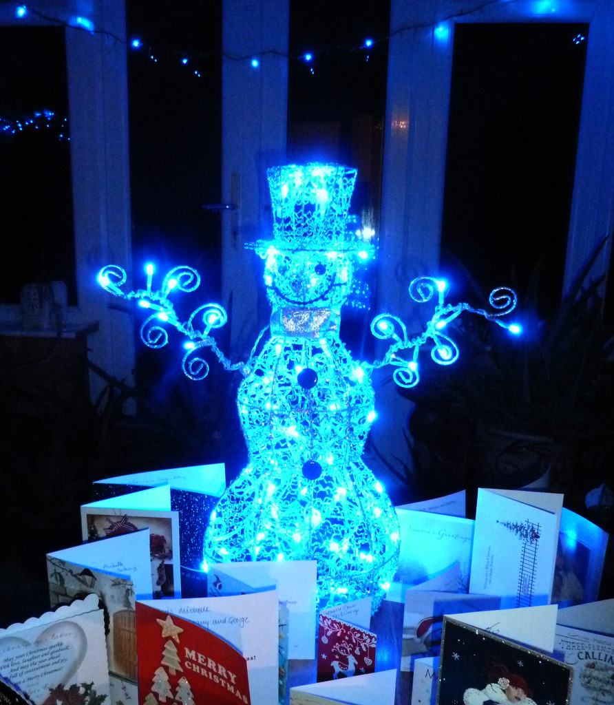Bright Lights Snowman by wendyfrost