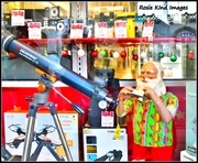 31st Dec 2015 - Father Christmas trying out the cameras