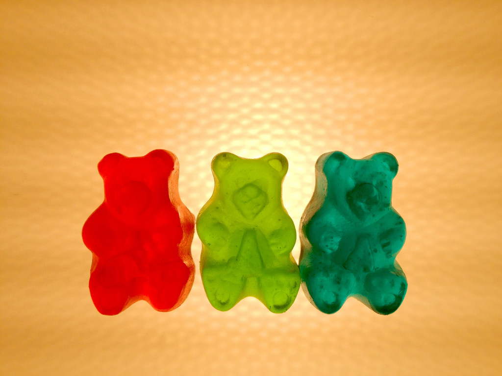 Row of Gummi Bears by ldedear