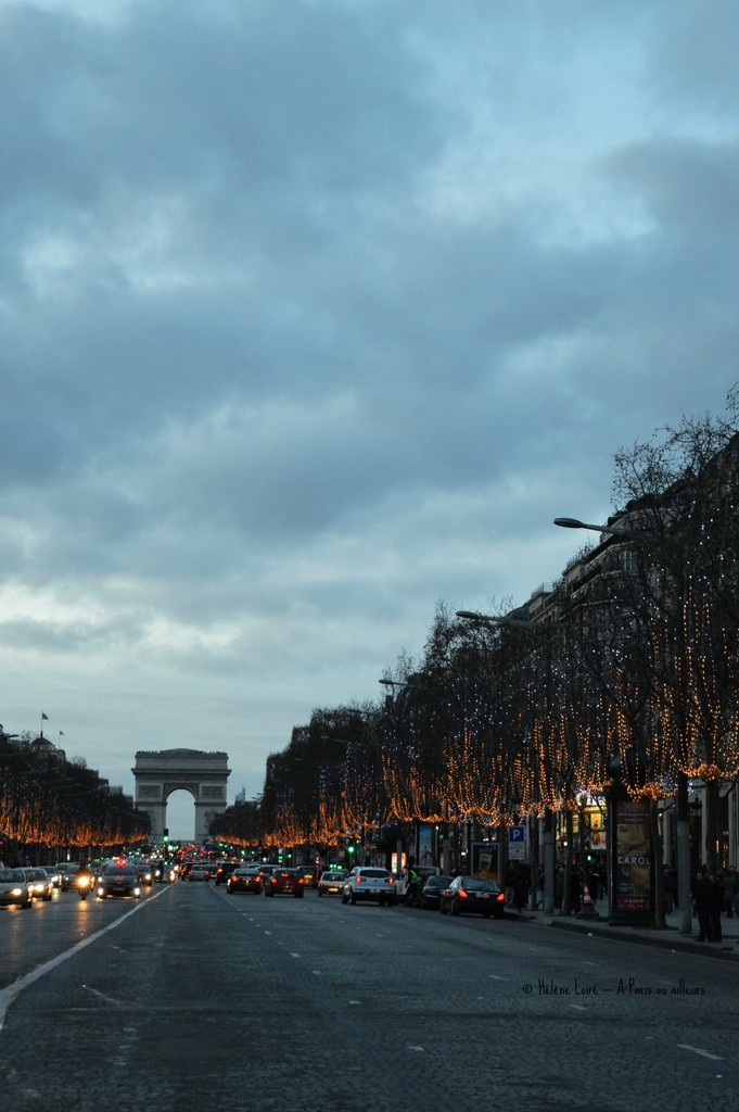 Les Champs Elysees by parisouailleurs
