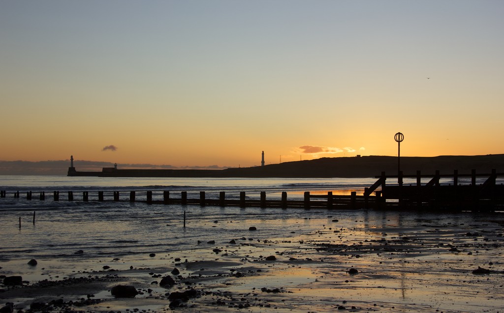 Aberdeen Beach Sunrise by jamibann