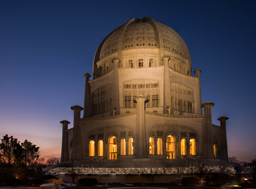 The Glow of the Bahai Temple by taffy