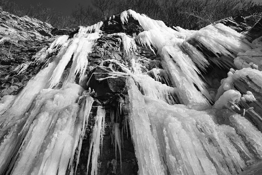 Bluffs Icefalls by jae_at_wits_end