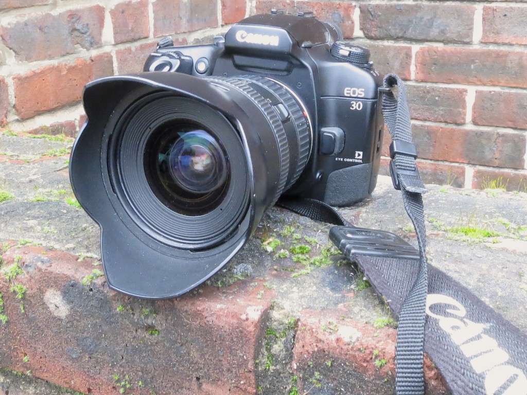 Canon EOS 30 by davemockford