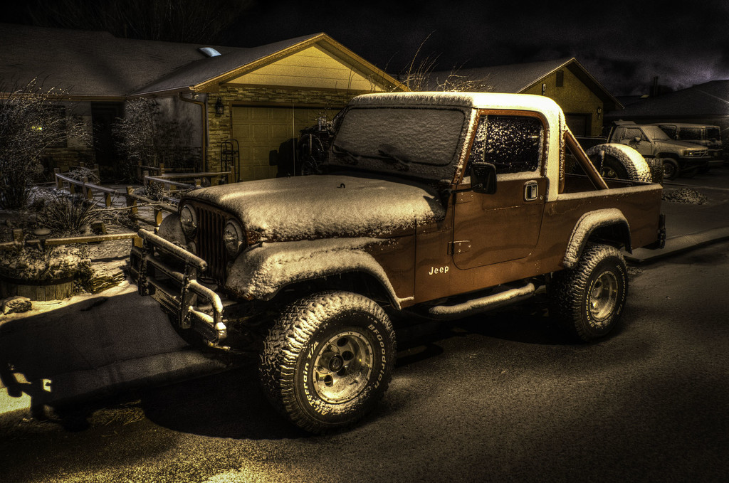 HDR Snowy Jeep by jeffjones