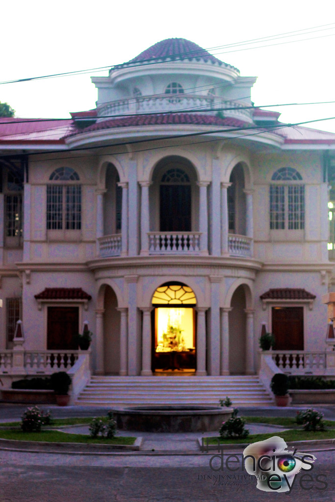 Molo Mansion by iamdencio