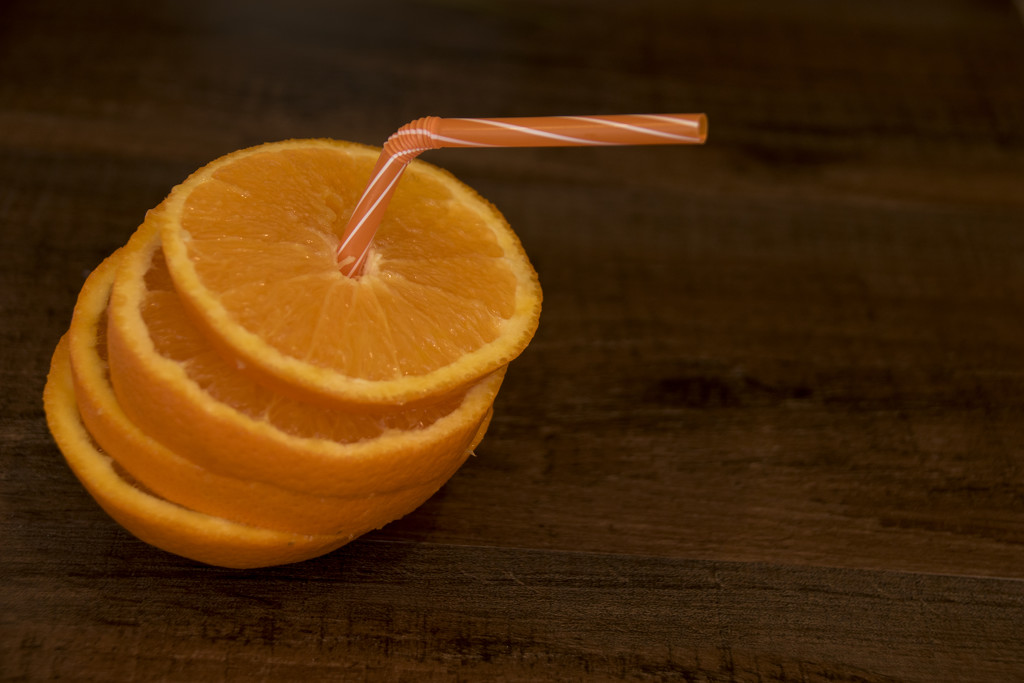 Fresh Orange Juice by bizziebeeme