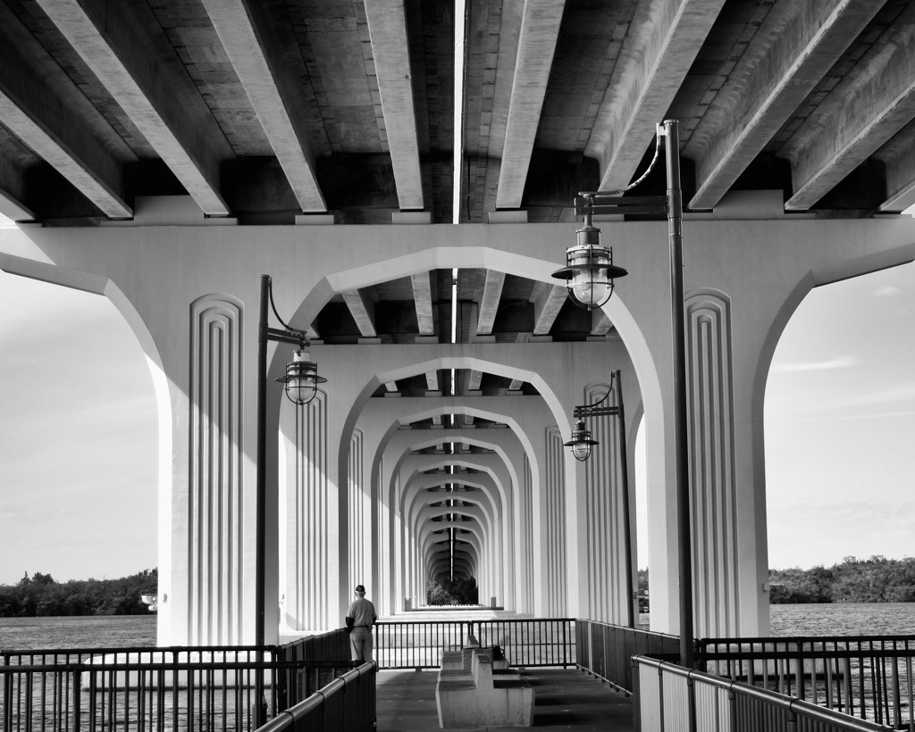 Under the Bridge by eudora
