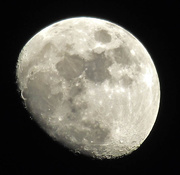 18th Feb 2016 - Zoomed in on the Moon