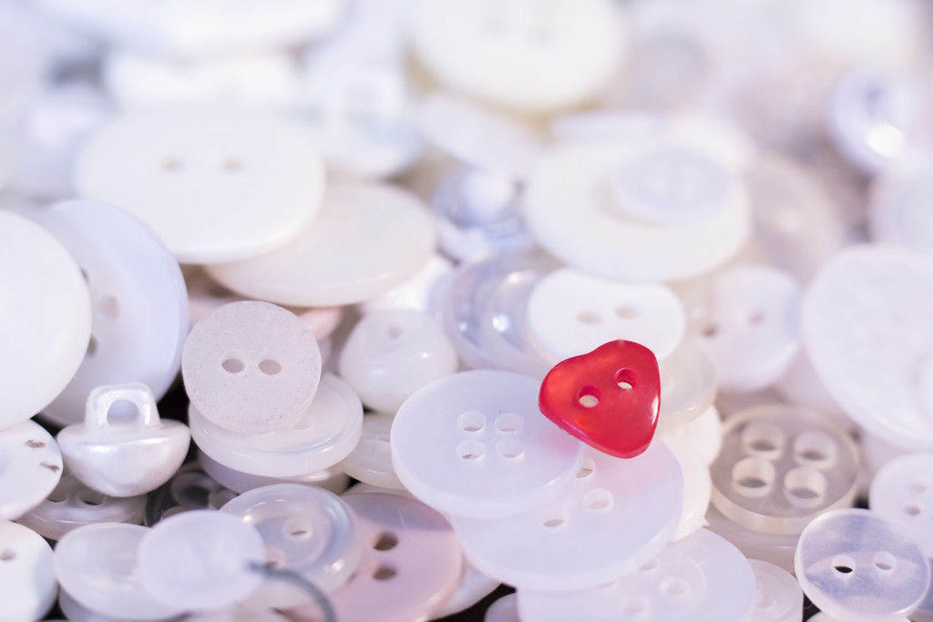 Just Love Buttons by bizziebeeme