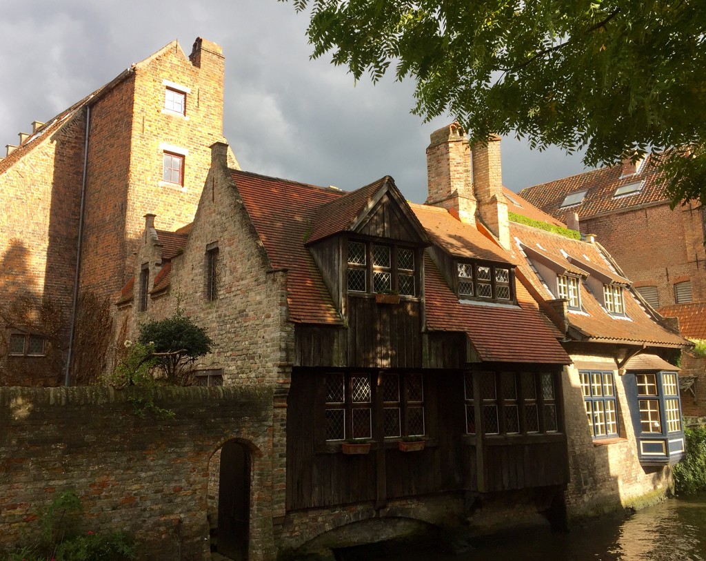 Bruges Buildings  by brookiew