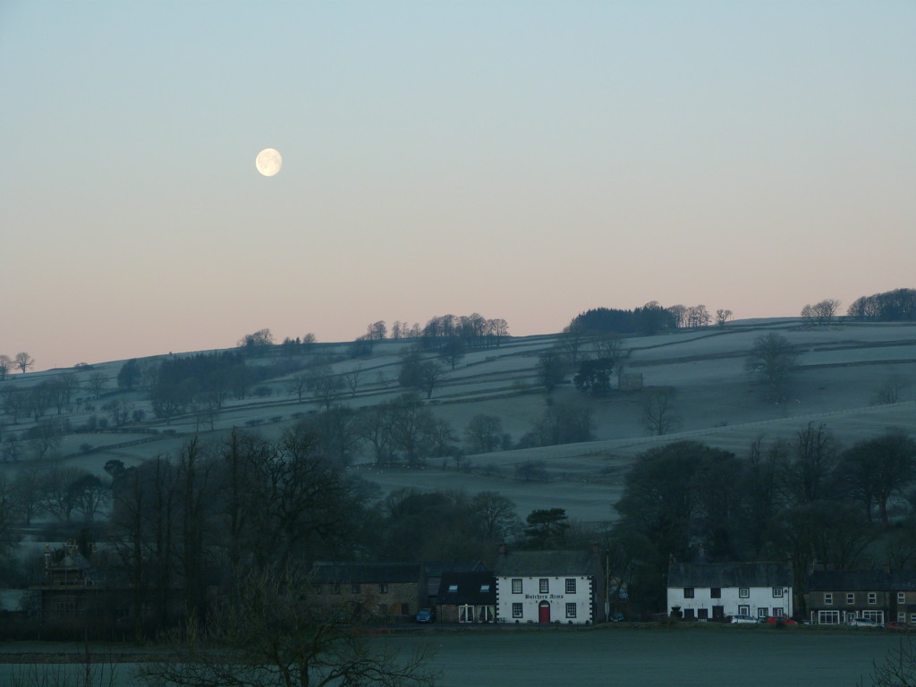 Sunrise? Moon set? by shirleybankfarm