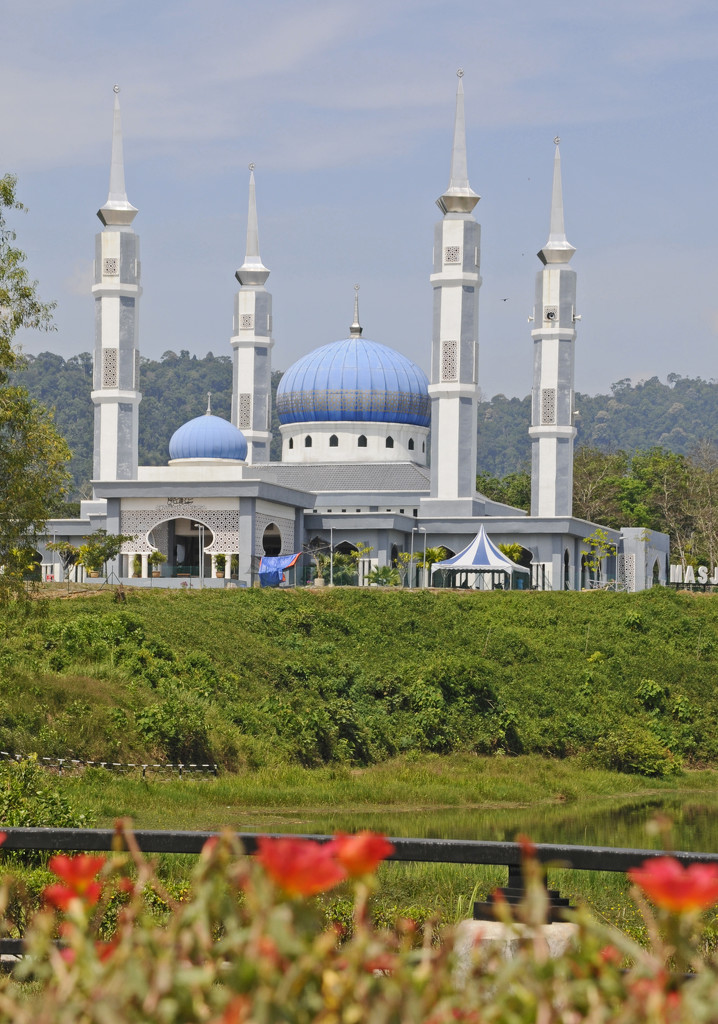 Masjid  Al Fatah Serdang by ianjb21
