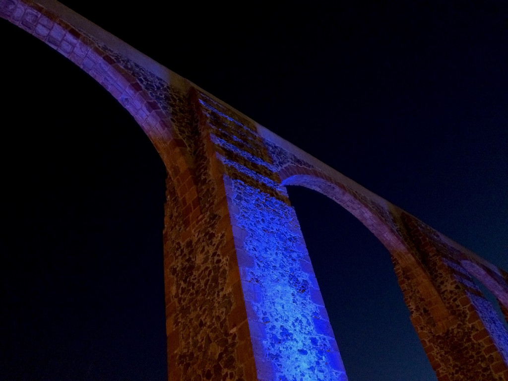 Arcos de Querétaro by axiutli