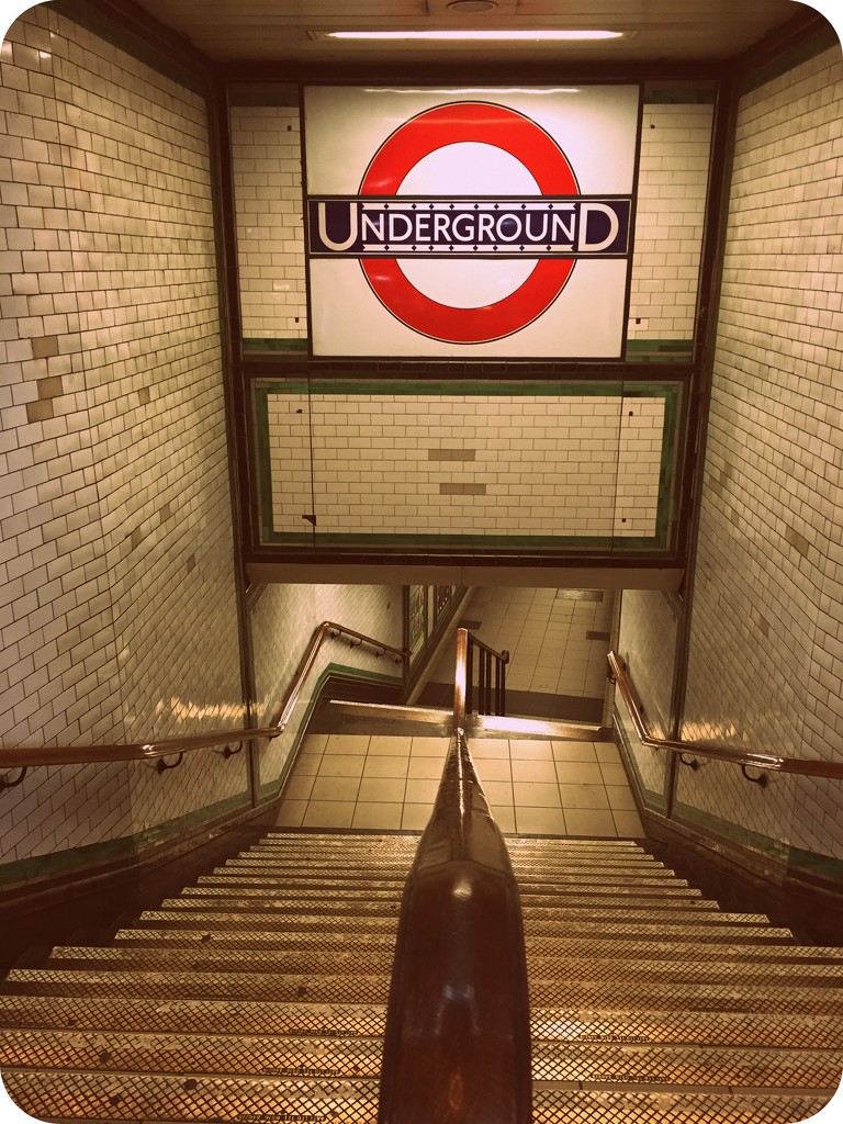 Underground by emma1231