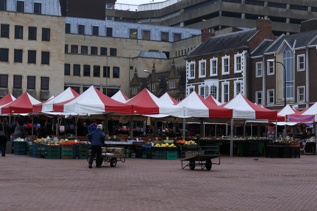 The Market Square - Northampton by bizziebeeme