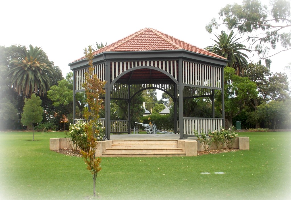 bandstand by cruiser