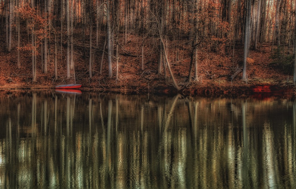 Little Red Boat by sbolden