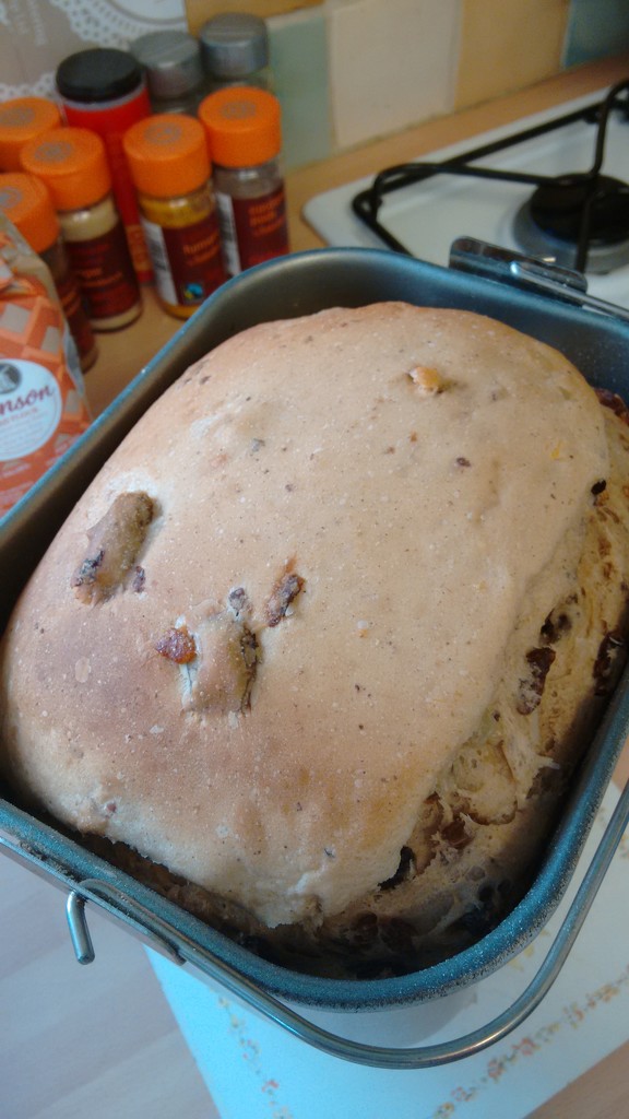 Hot cross bun loaf for Good Friday by cpw