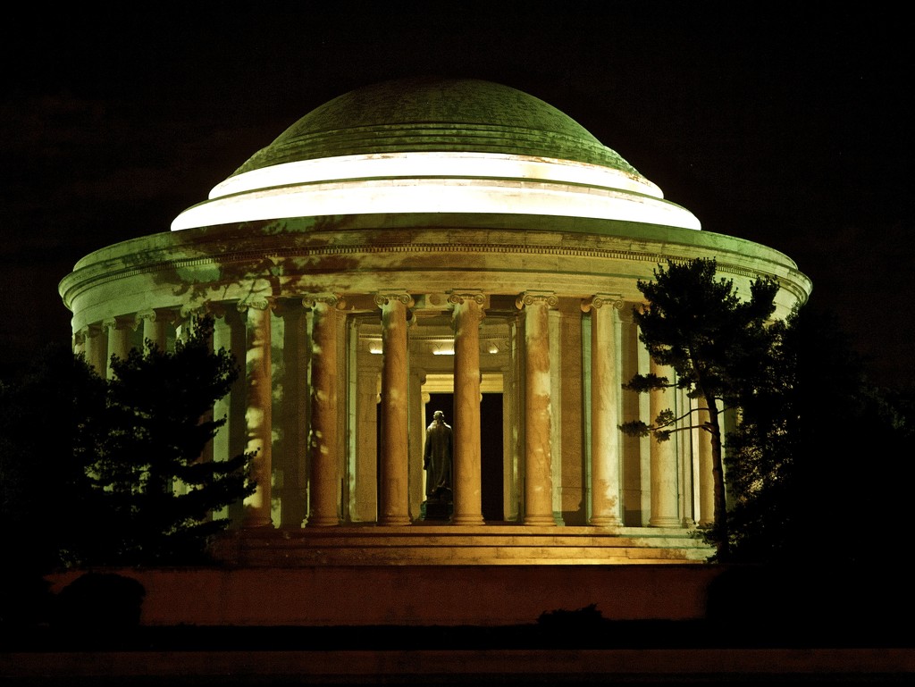 Jefferson Memorial After Dark by redy4et