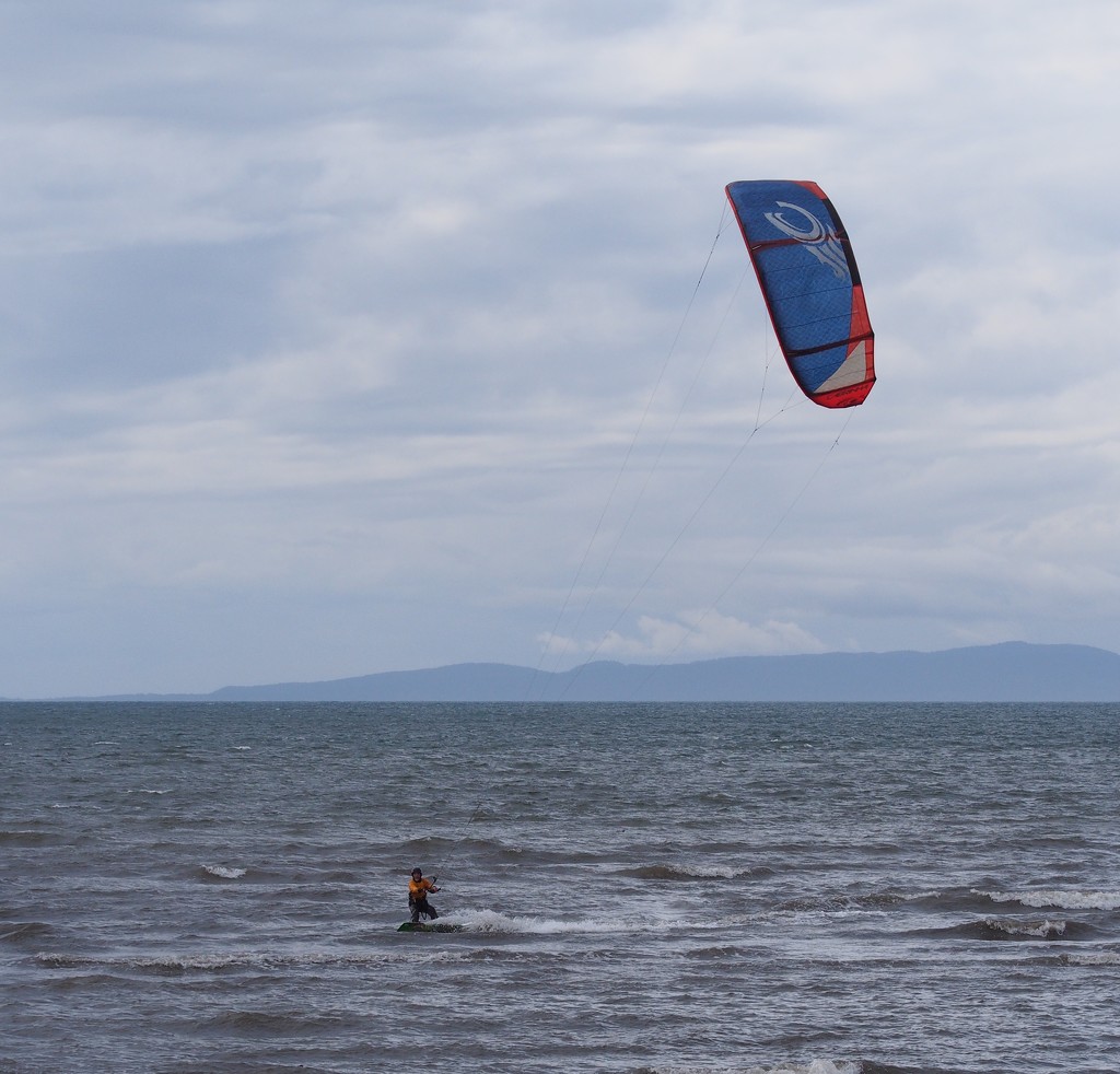 Kite Surfing by selkie