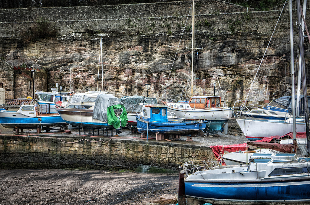 At Dysart Harbour by frequentframes