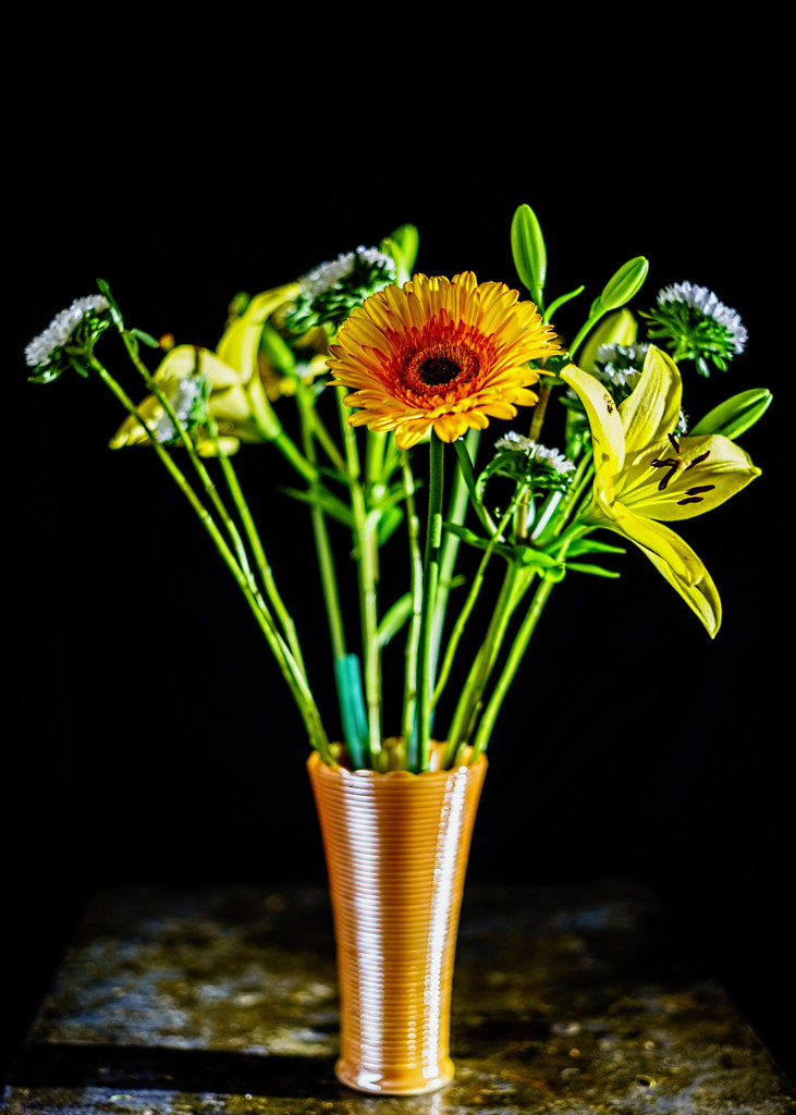 Vase and Flowers by tosee
