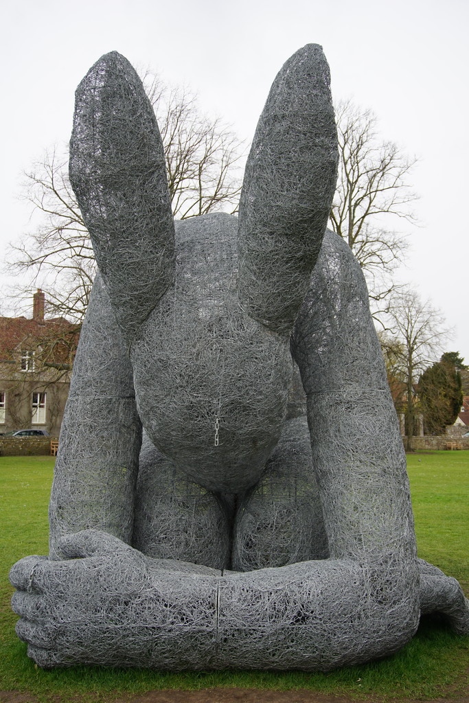  a rather large 'lady-hare' sculpture by quietpurplehaze