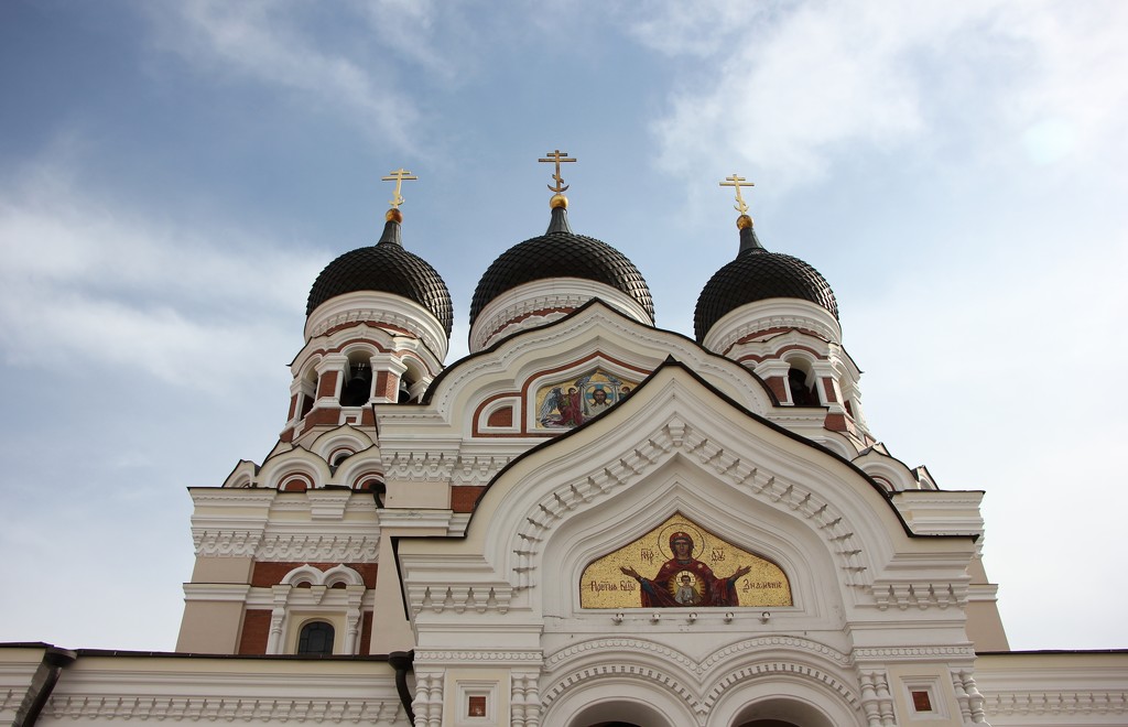 Orthodox Cathedral of Alexander Nevsky, Tallinn by jamibann