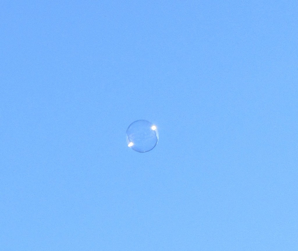 Bubble by lellie