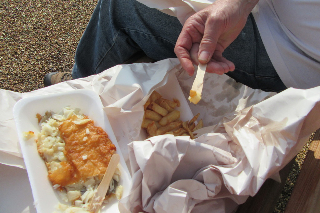 Fish and Chips by lellie