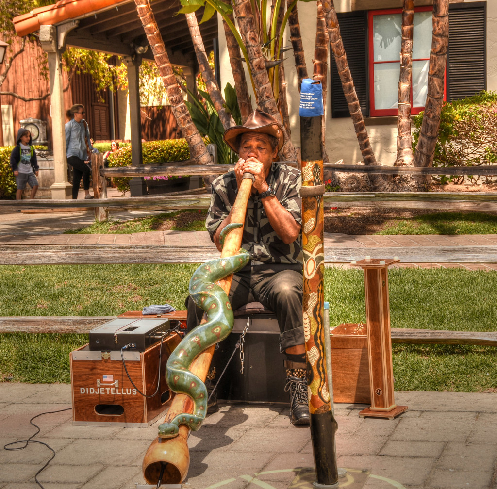 Mitchell Walker and his Didgeridoo by joysfocus